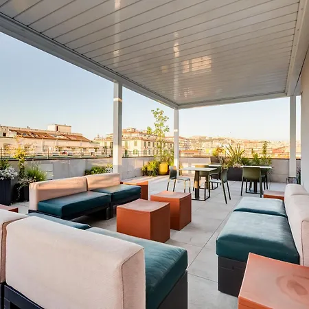 Western Plaza 4* Naples