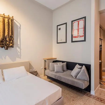 Atelier Inès Arts&suites Napoli