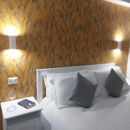 Yo Yo House Luxury