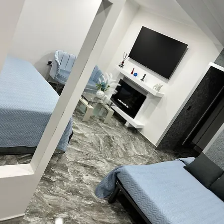 Spaccahouse Naples