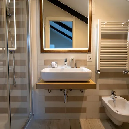 Les Maisons Apartment *
