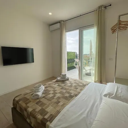 Apartment Attico Al Vomero *