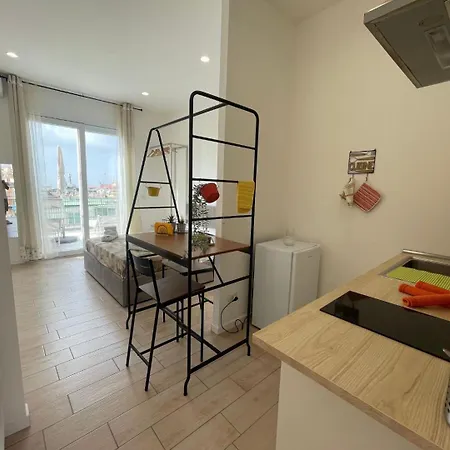 Apartment Attico Al Vomero Naples