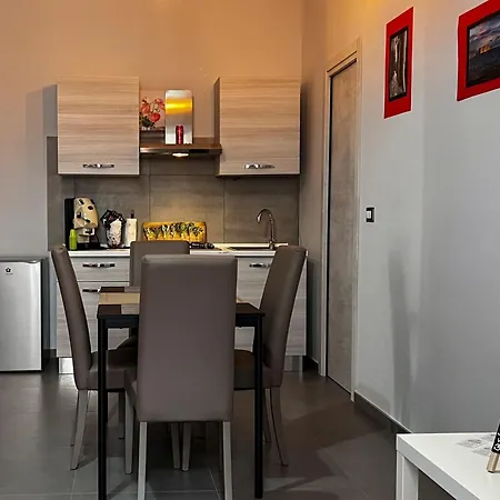 Apartment J&g Spaccanapoli *