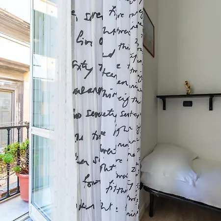 Antica Bed & Breakfast Napoli