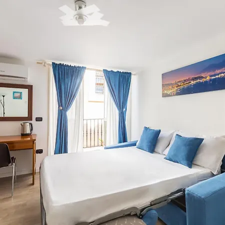 Antica Bed & Breakfast Napoli