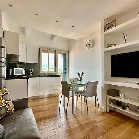 Apartment Delicia - Con Terrazza Naples