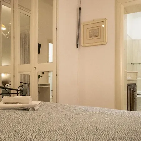 Casa Montecalvario Apartment Naples