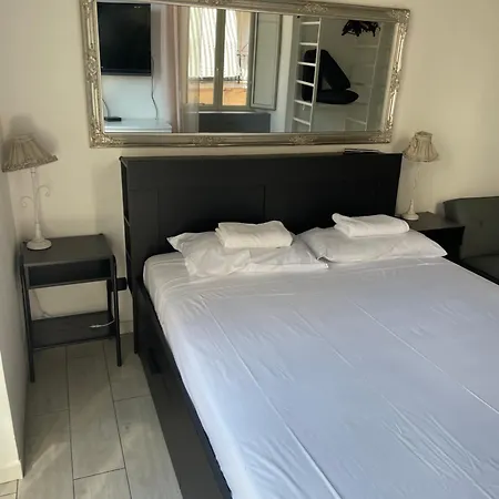&house Apartment