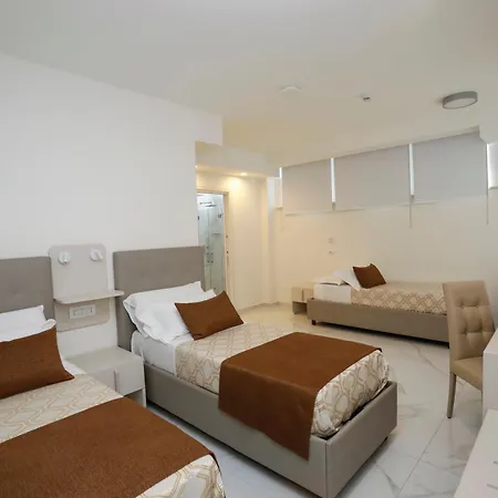 Vomero High Hotel 3*