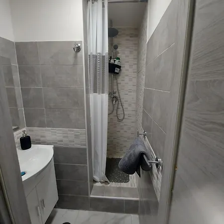 Syria House Apartment *