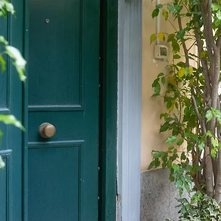 Cortile Montechia By Domusextra Appartement *