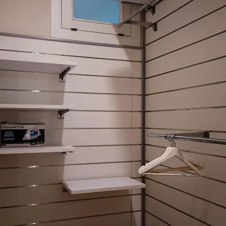Apartment Cortile Montechia By Domusextra *