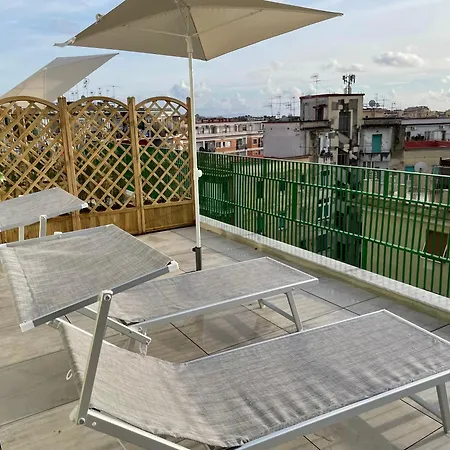 Attico Al Vomero Apartment Naples