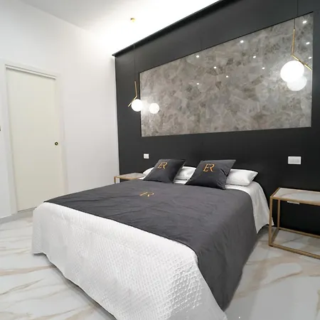 Elite Naples
