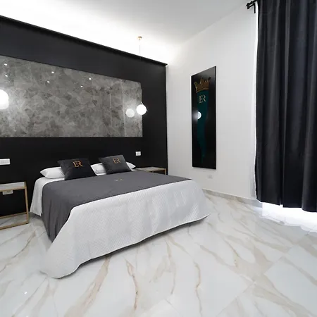 Elite Naples