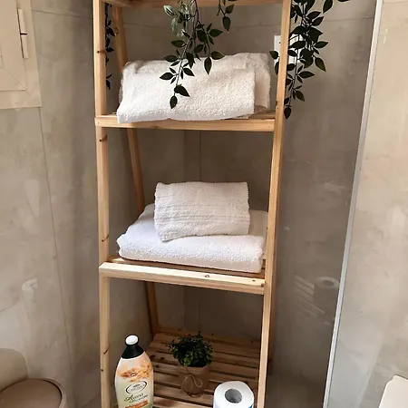 Royal Flower Bed & Breakfast 3*