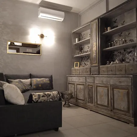 Bella 'mbriana Apartment Naples