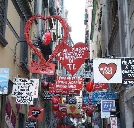 La Dimora Di Bronzo * Naples