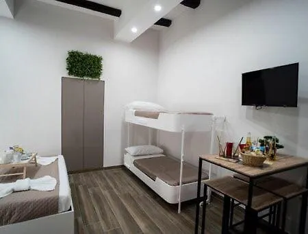 Apartment Irenetta's Naples