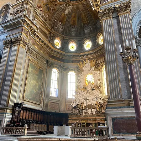 Ferdinando Sanfelice Centro Storico Bed & Breakfast
