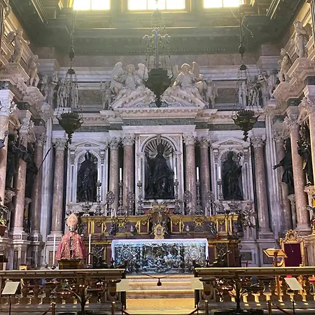 Ferdinando Sanfelice Centro Storico 2* Napoli