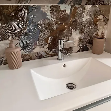 Bed & Breakfast Royal Flower 3*