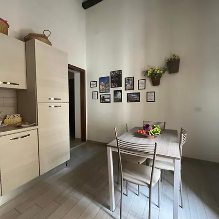 Apartment Borgo Orefici - Centro Naples