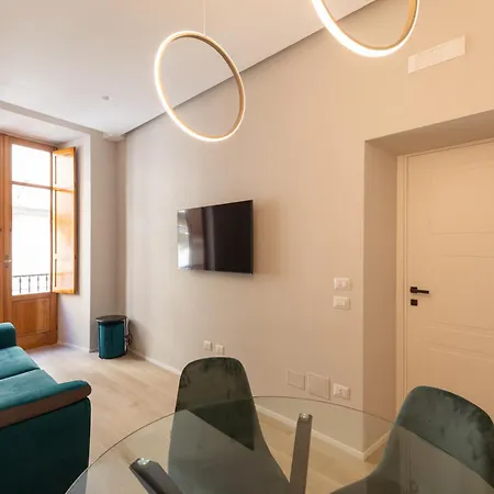 Seven Winds Apartman *