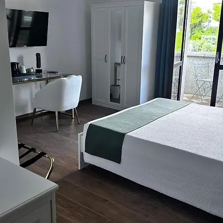 Yo Yo House Luxury