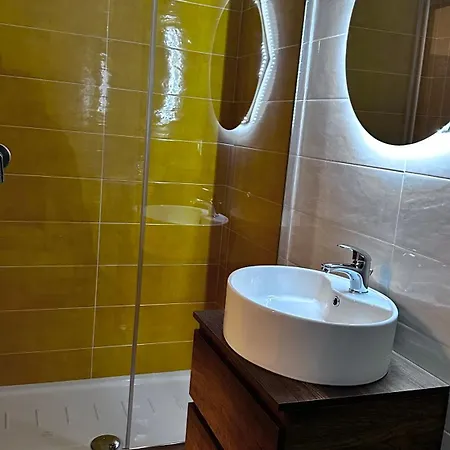 Yo Yo House Luxury