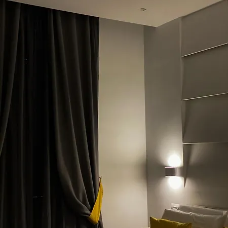 Megaris Luxury *