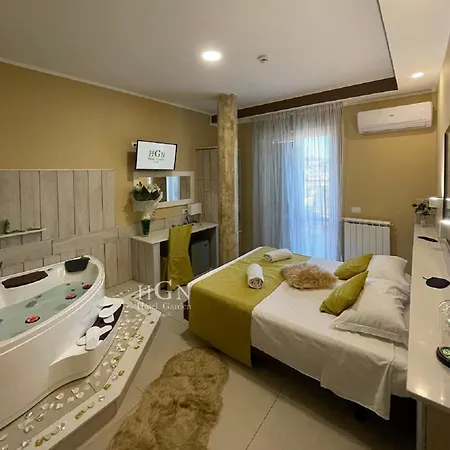 Garden Hotel