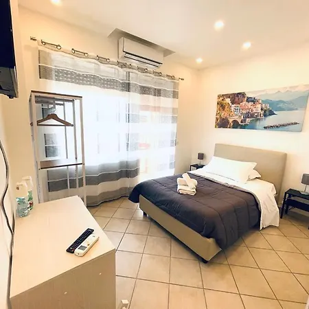 Off And Relax Bed & Breakfast Napoli