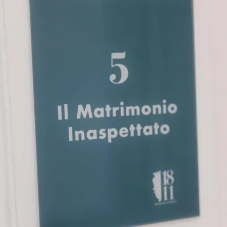1811 Residenza Storica * Naples