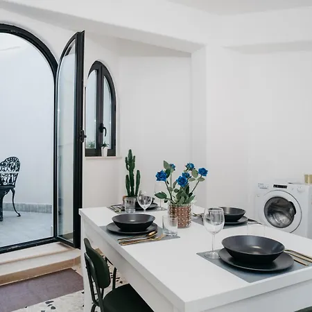 Il Cortile By Vista Napoli * Naples