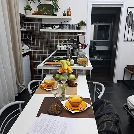 Il Ricordo Per Aver Vissuto Nel Cuore Di * Naples