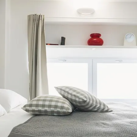 Apartment Mezzocannone 109 - Sweet *