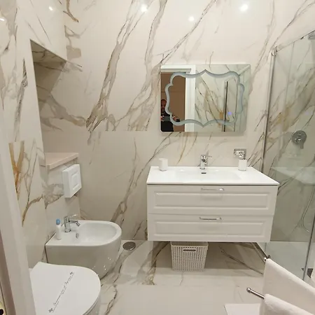 Luxury House Tina *