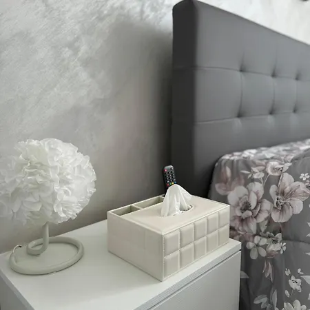 Апартаменты Vesuvius House *