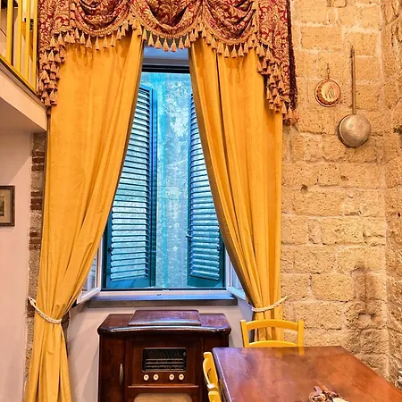 Carlito's House- Un'intera Casa Al Centro Storico *