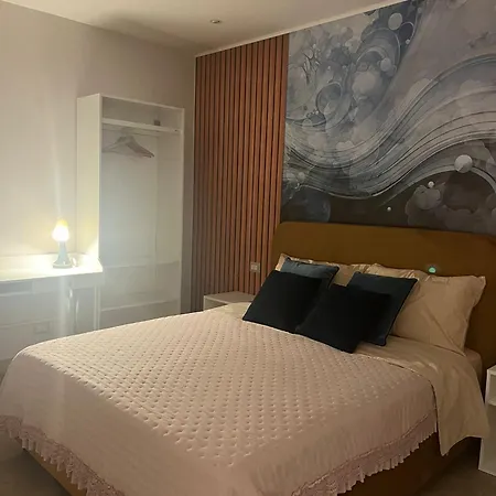 Terrazzo 44 *