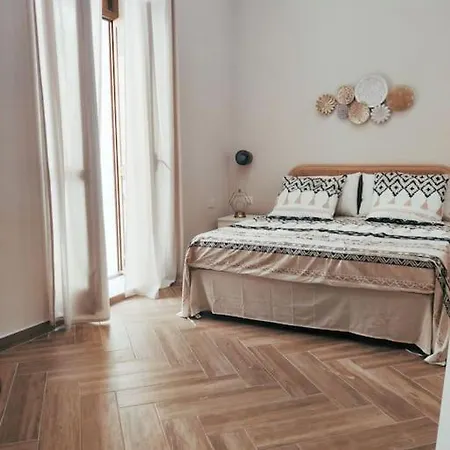 Scio' Apartment-centro Storico- Apartment