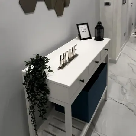 Vesuvius House Апартаменты *