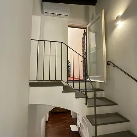 La Casa Dei Librai Neapol