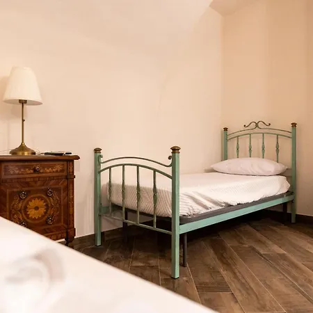 Via Carlo De Cesare 56 Apartment