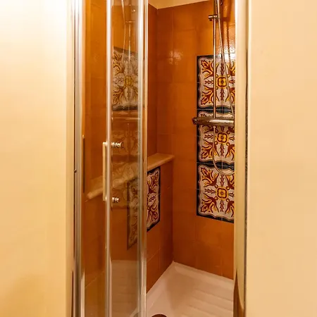 Apartment Via Carlo De Cesare 56 *