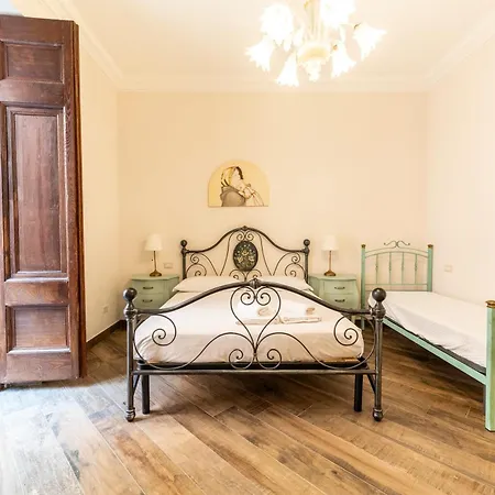 Apartment Via Carlo De Cesare 56 *