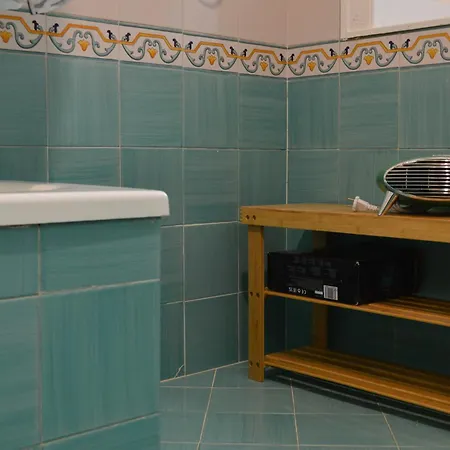 La Casa Di Famiglia * Naples