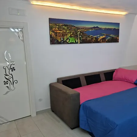 Dv House Via Toledo Quartierispagnoli Holiday home Naples